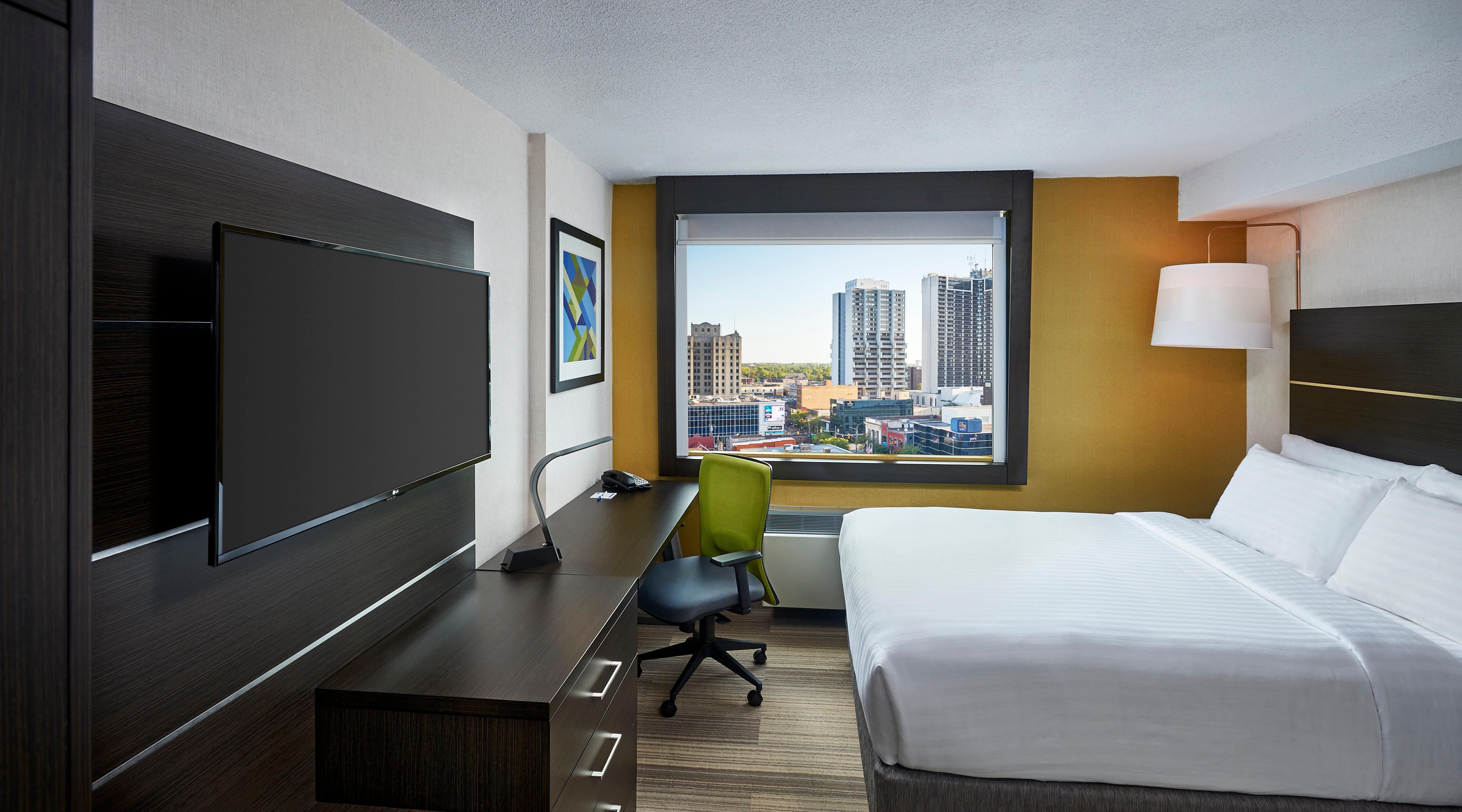 Holiday Inn Express Windsor Waterfront By Ihg Екстер'єр фото