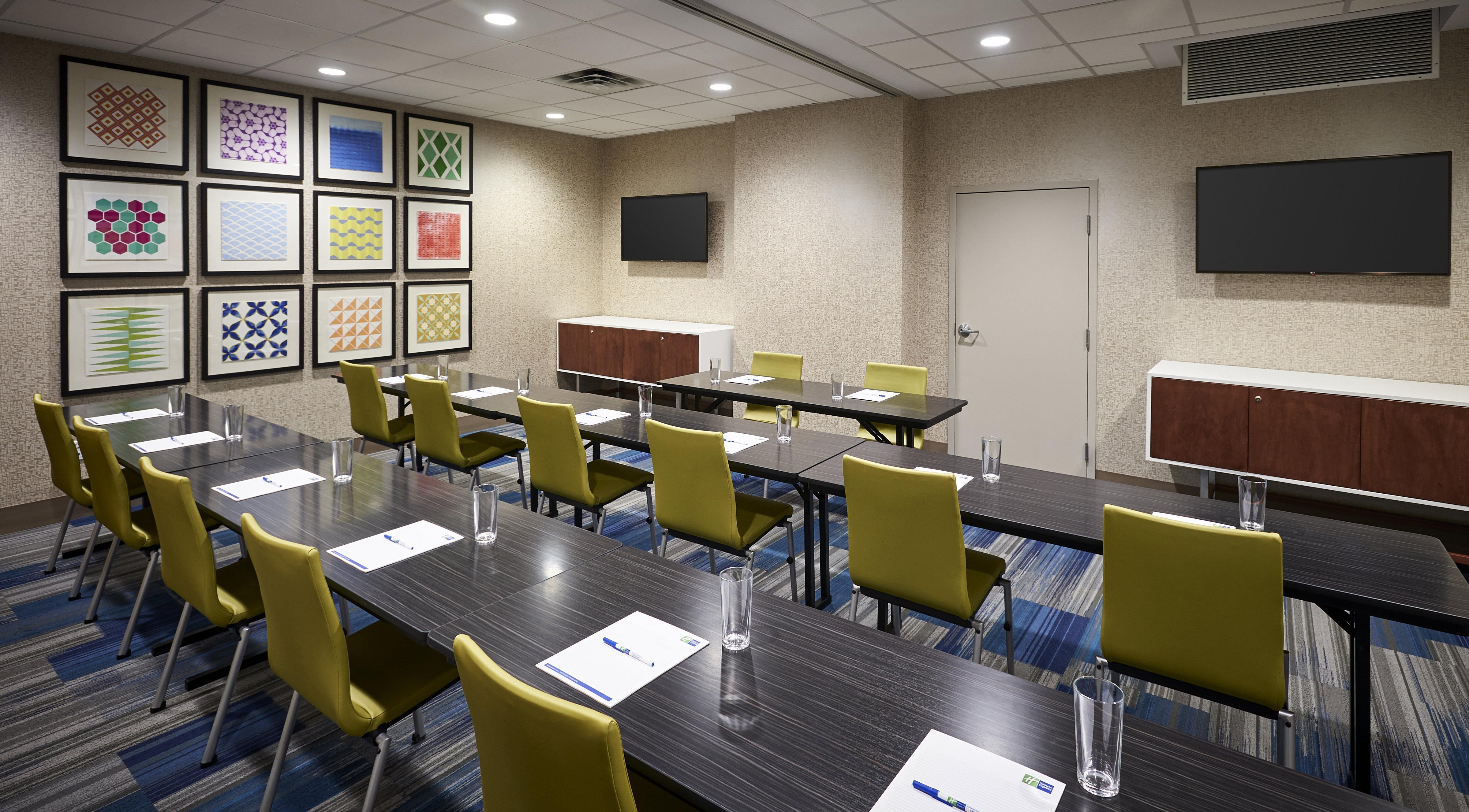 Holiday Inn Express Windsor Waterfront By Ihg Екстер'єр фото